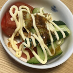 完熟トマト - トマトときゅうり　マヨかけちゃいました