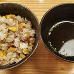 空ノウエ - ご飯と味噌汁