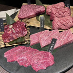 Nikugyuu Zushi Shabu Yakiniku Ni Tasu Kyuu - 