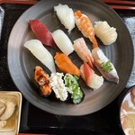 Mawaru Sushi Douraku - 