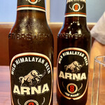 MOMO - ネパールのビール　こっちは黒ビールっぽい香りがする