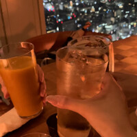 ザ タヴァン グリル＆ラウンジ - 