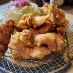 とんかつ 王龍 - 唐揚げ定食