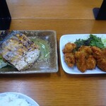 ひろこ食堂 - 太刀魚の塩焼きと軟骨フライ