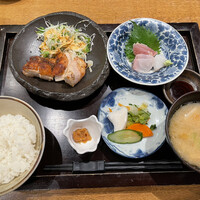 ダイナミックキッチン&バー 響  新宿サザンタワー店 -  ダイナミックキッチン&バー 響  新宿サザンタワー店 -