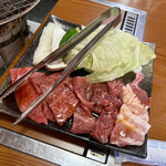 Yakiniku Hirai - Bランチ（焼き野菜、サラダ、キムチ、スープ付き）
                      1480円
                      