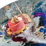 ベラ・ルーサ - デザート②甘酸っぱいチェリーのムース