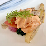 ベラ・ルーサ - 娘。オマール海老が苦手とのことで用意いただいた。サーモンの何やら(^^)