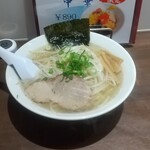 Sapporo Tei Hombu - 牛骨ラーメン塩並