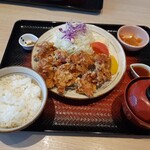 大戸屋ごはん処 - 