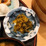 お料理ひろせ - 見事な一品料理、高菜のお漬物。