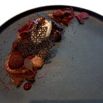 S'allier - デザート　フォレ・ノアール　ベリーとチョコの大人なデザート　