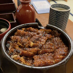 あつた蓬莱軒 本店 - ジャーン！！