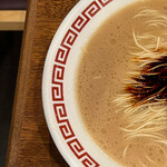 双喜紋 - ラーメン630円　ネギ抜きです！　左