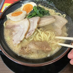 Yokohama Iekei Ramen Ichi Yonya - 