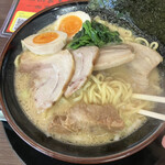 Yokohama Iekei Ramen Ichi Yonya - 