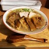 Atori - 豚だらけのラーメン