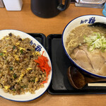 麺や 雅 - こく醬油とチャーハン。