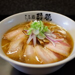 らぁ麺 飛鶏 - 黒豚とシマアジの中華そば