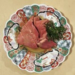 Low temperature cooked white liver sashimi
