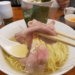 貝と地鶏だしのらぁ麺 ちょろ - 