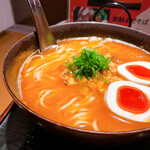 神楽 海老で鯛を釣る麺堂 - 