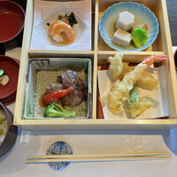 御影蔵 丸ビル - 季節のお弁当+食事
