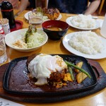 味一 - 2022年6月　ハンバーグ定食　対面はへれかつ