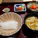 新町あだち - 食事