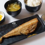 Striped mackerel set meal