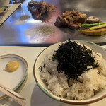 ステーキ とみい - ガーリックライス