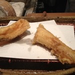 みかわ 是山居 - 穴子　　目の前で、バサっと割ってくれます。