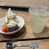 KUGENUMA SHIMIZU CAFE - あんみつとレモネードソーダです。（2023年７月）