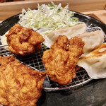 餃子とカレーザンギの店 点心札幌 - 点心札幌ミックス定食
