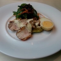 フランス料理 ル・クール - 若鶏のスモークとレンズ豆のサラダ仕立て