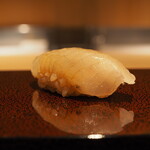 鮨 猪股 - マコガレイ