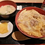 Tori Yoshi Shouten - 親子丼♪