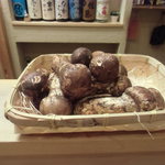 すし処 みや古分店 - カウンター松茸