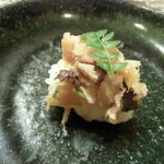 すし処 みや古分店 - おしのぎ・白甘鯛の崩し身の握り