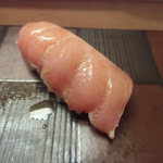 すし処 みや古分店 - メジ鮪中トロ