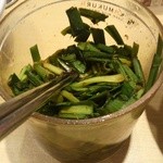 どうとんぼり神座 - 食べ放題ニラ