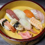 寿司一代 - 『お好み生寿司8貫』\600