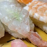 寿司一代 - 『お好み生寿司8貫』の生えび