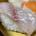 寿司一代 - 『お好み生寿司8貫』の鯛