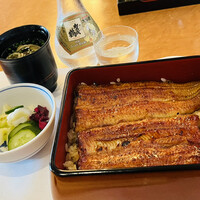 鰻割烹 伊豆栄 本店 - 