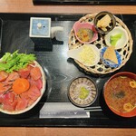 かじゅあるかっぽーTSUKUSI - 漬けマグロ丼の定食