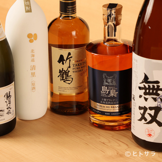 Nihonno Teppen Kani Kurabu Wakkanai Gyokou Chokusou - 地元の銘酒を中心に、約130種もの北海道ドリンクをラインナップ