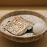 鮨 神楽 - タチウオの白焼き