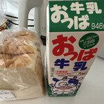 Oppa Ni Ugyou - おっぱ牛乳！946ml(1/4ガロン)