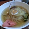 焼肉冷麺やまなか家 - キリッと冷えたスープ